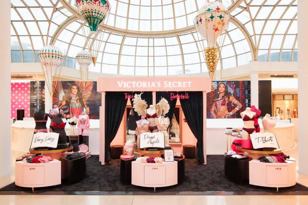 Victoria's Secret shopping centre activation image by Expocentric.com.au