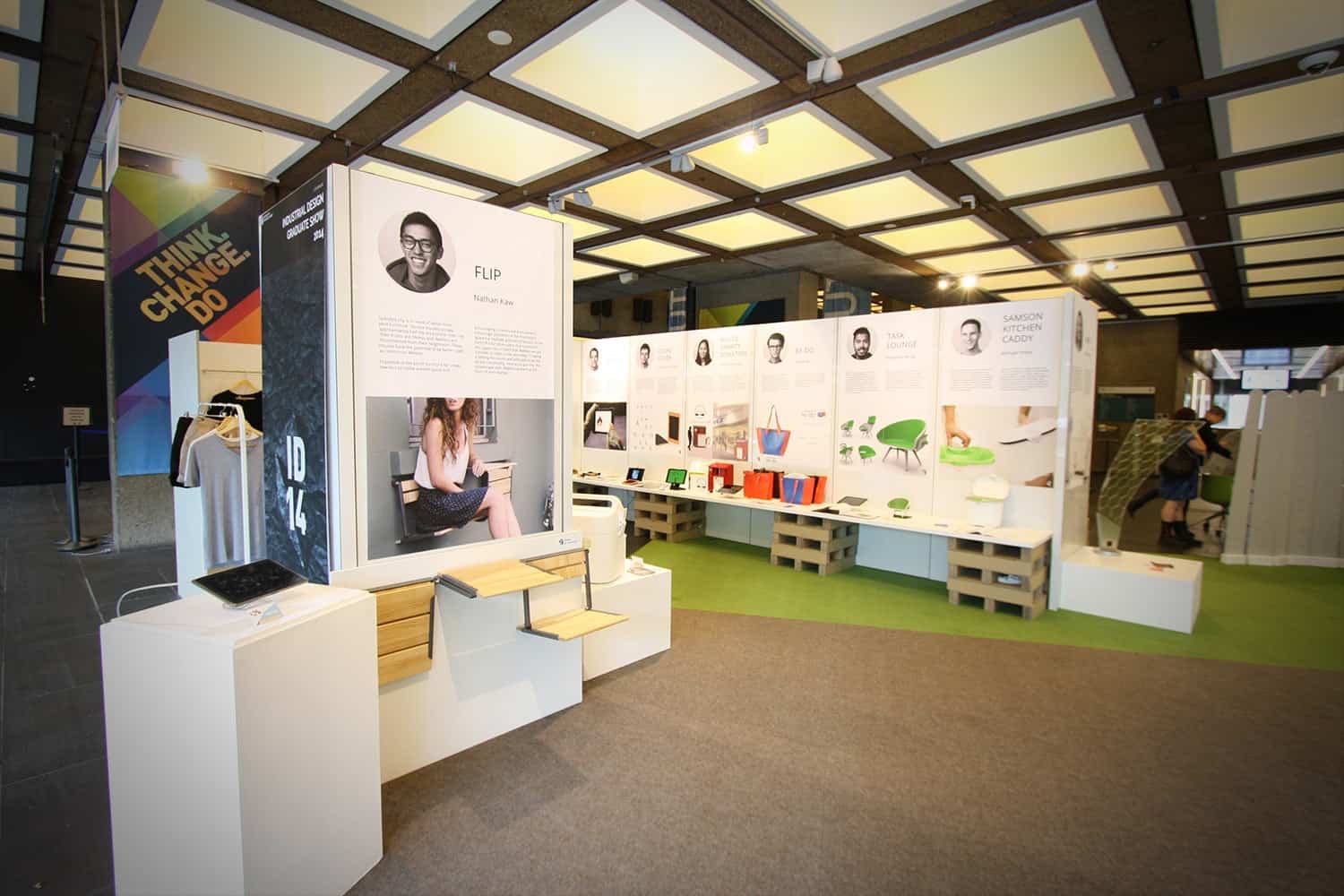 Expo Centric's portable walls, temporary partitions room dividers for University open days