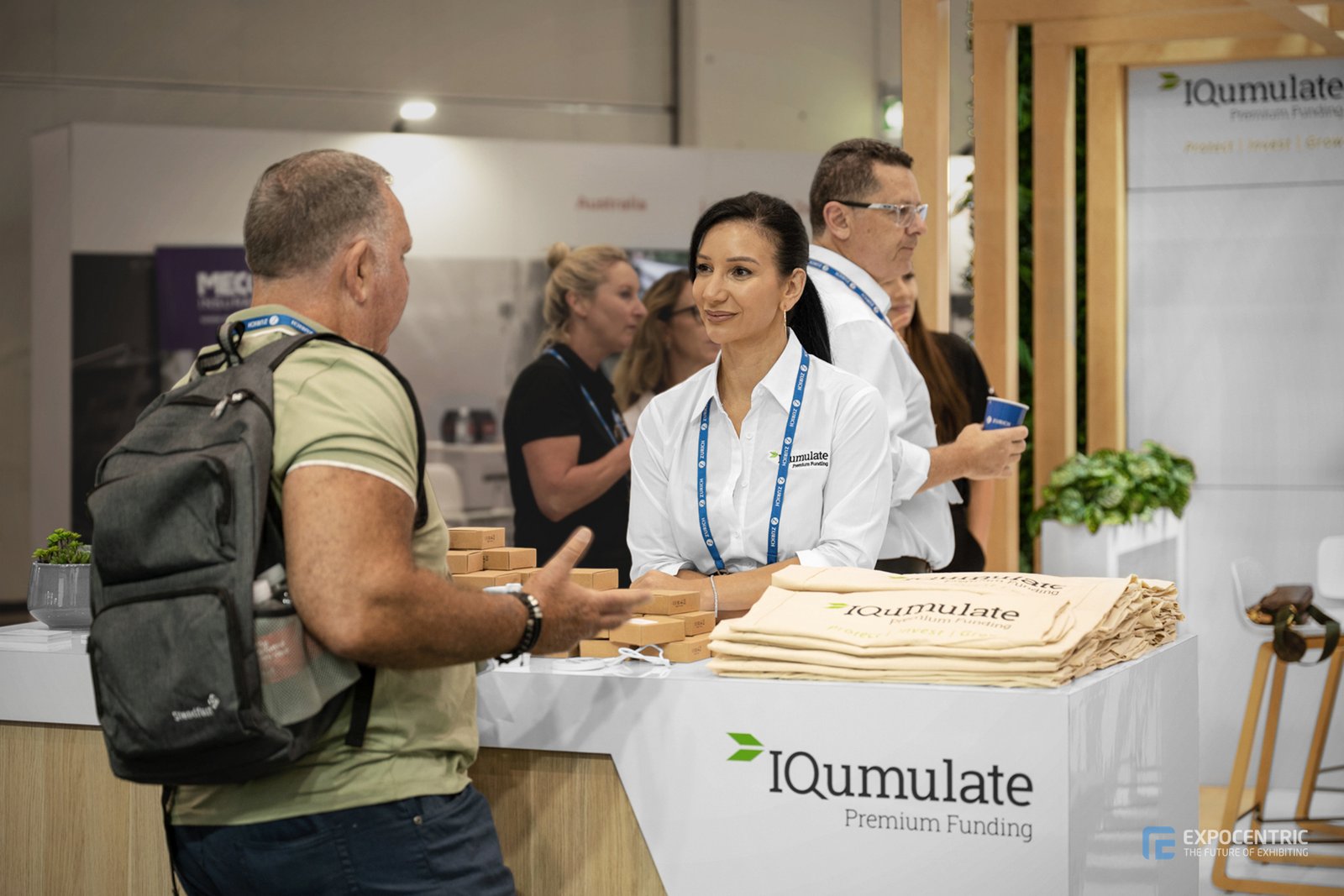Blog_How To Create A Seamless Exhibition Stand Experience_3 1