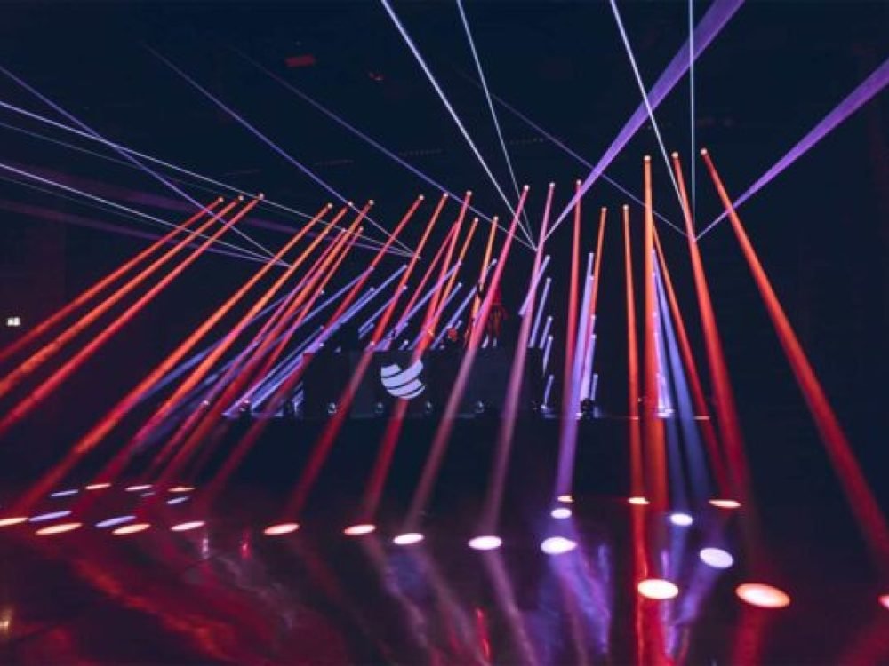 Event Lighting & Visual Effects8