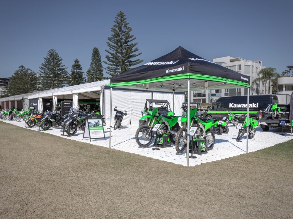 Kawasaki_at_Australian_Motorcycle_Festival_2_nwm